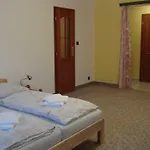Florian Pensionat 3*