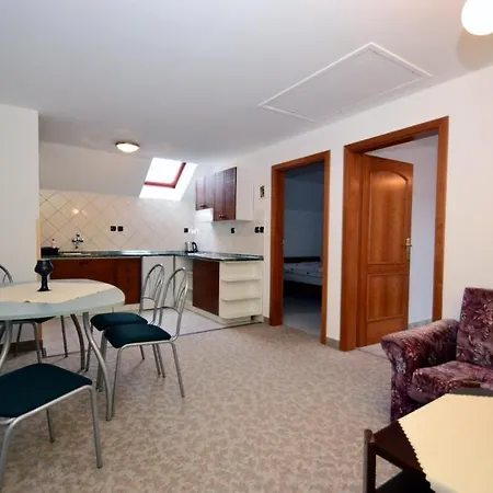Apartmany Florian Guest house