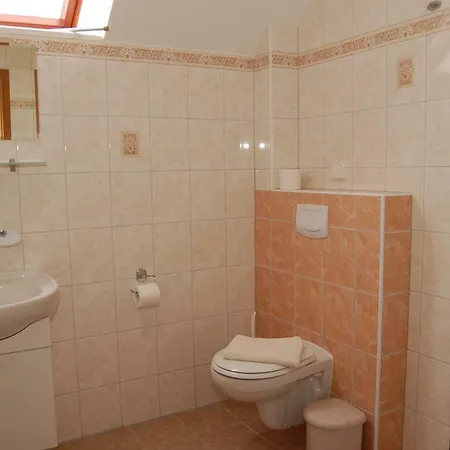Guest house Apartmany Florian 3*