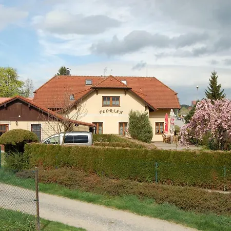 בית הארחה Florian