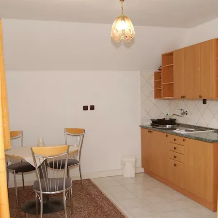 Guest house Apartmany Florian Frymburk